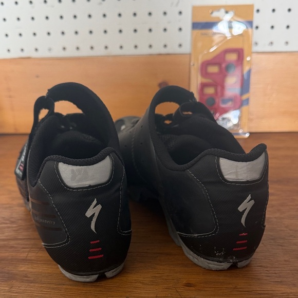 Specialized Black and Gray Athletic Shoes - Picture 10 of 15